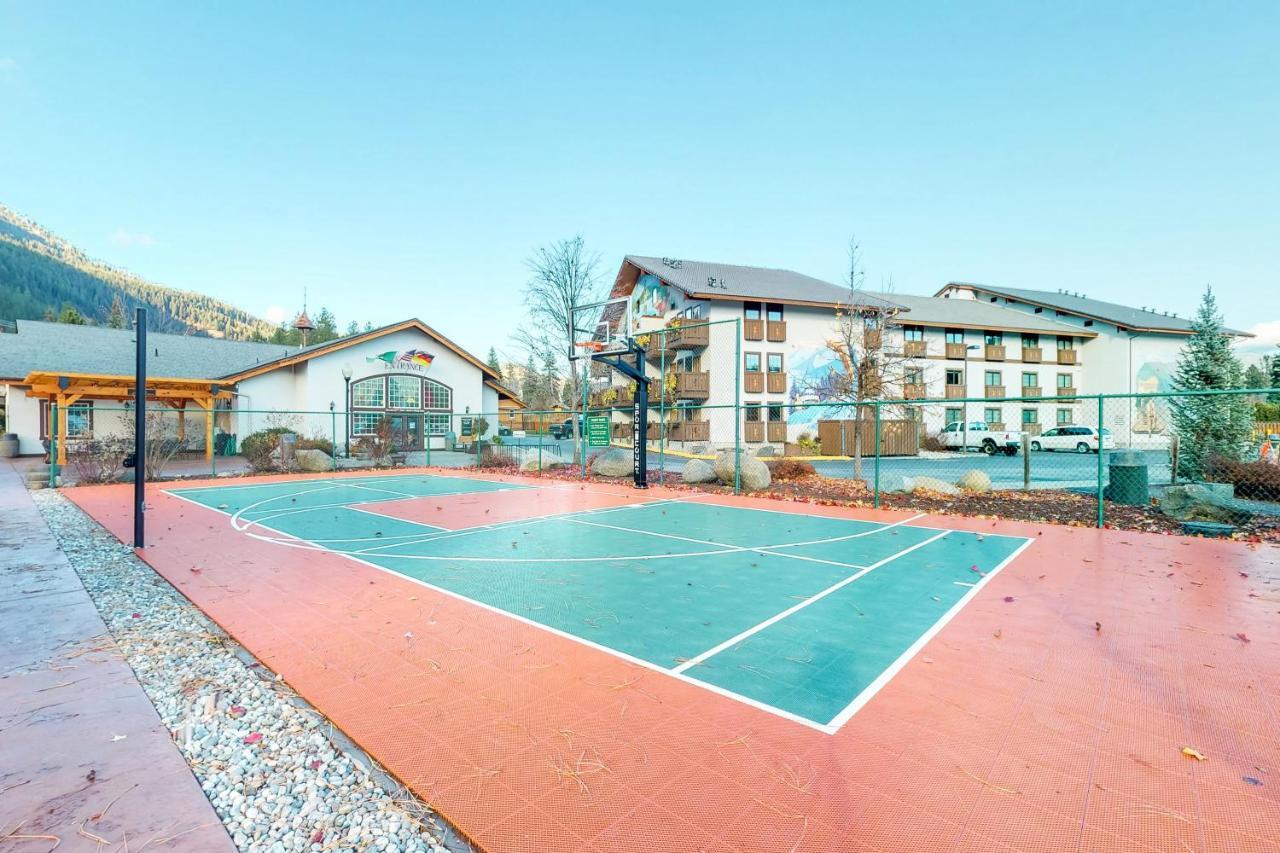 Icicle Village Resort 508: Alpine Aurora Leavenworth Exterior photo